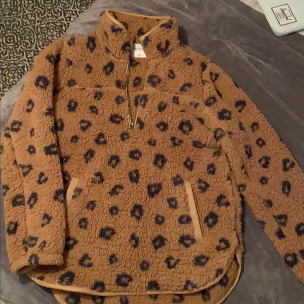 Abercrombie Sherpa half zip sweatshirt